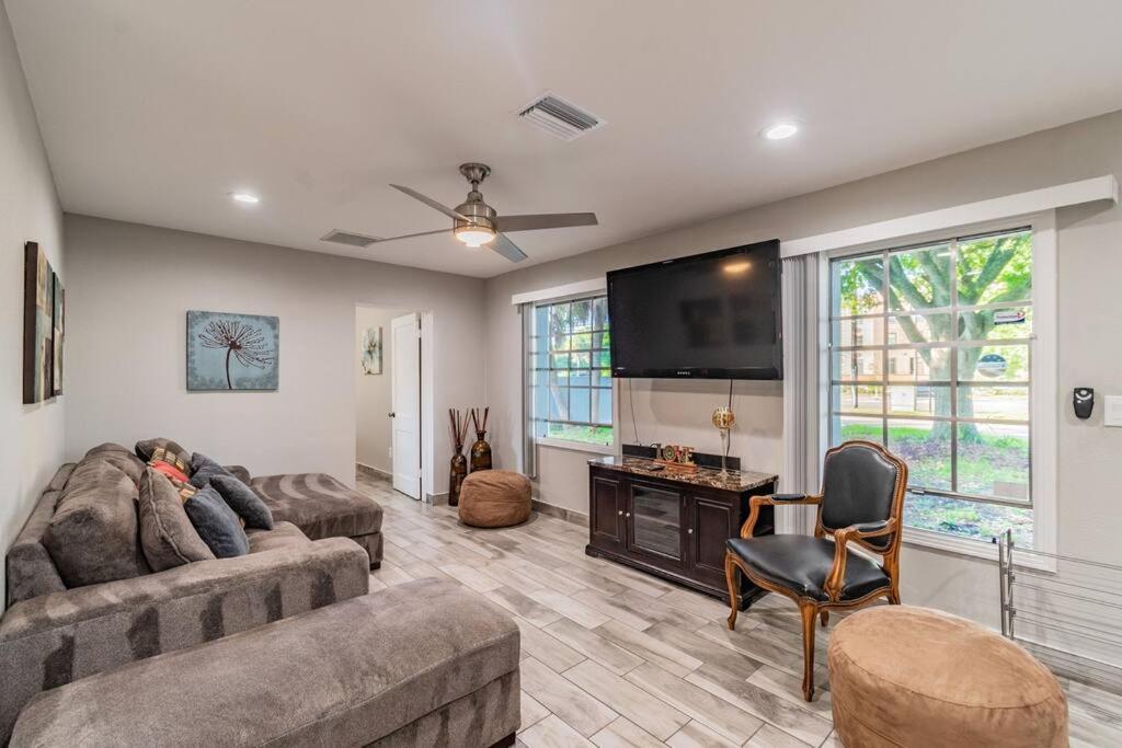 Town 'N' Country Cozy Corner, Your Florida Fun Hub Villa Tampa Exterior photo